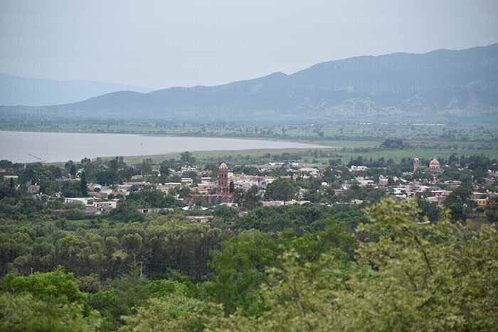 tour piramides circulares en guachimontones teuchitlan y presa de la vega