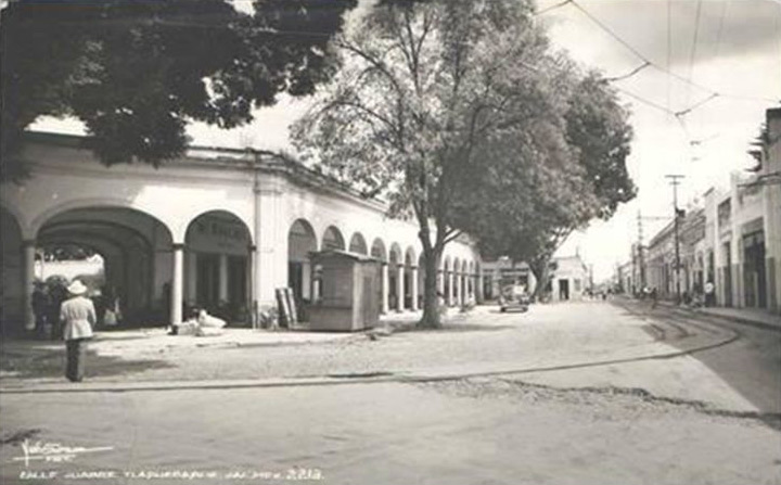 el parian por 19xx en tlaquepaque jalisco mexico