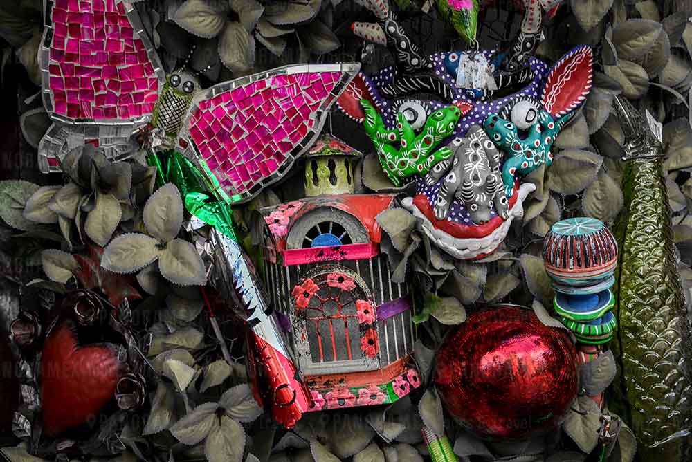 artesanias mexicanas de tlaquepaque durante tour tlaquepaque y destileria