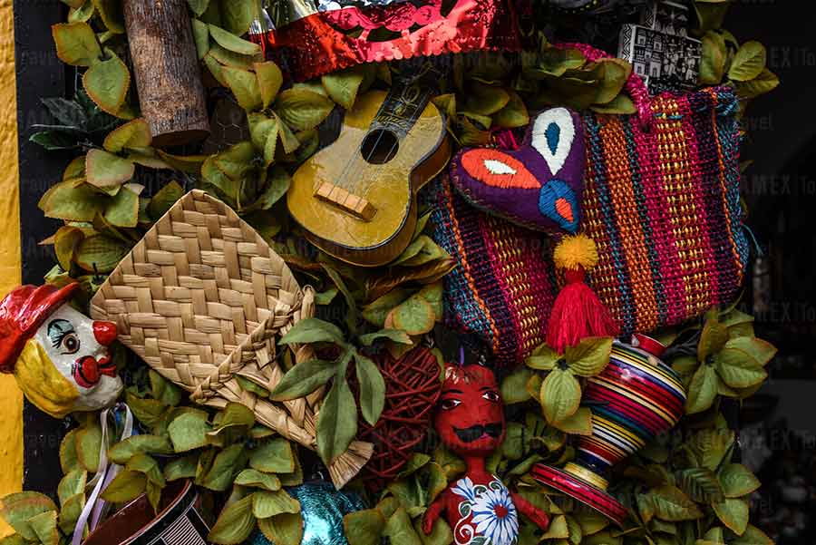 artesanias mexicanas de tlaquepaque jalisco mexico tour