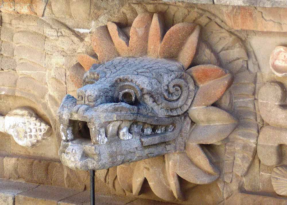 quetzalcoatl cabeza emplumada enamorado de mayahuel