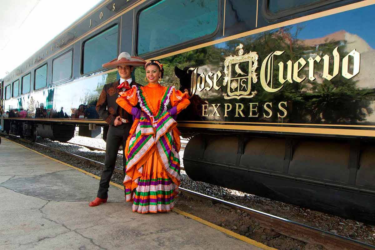 tour tren tequila jose cuervo express folclor mexicano