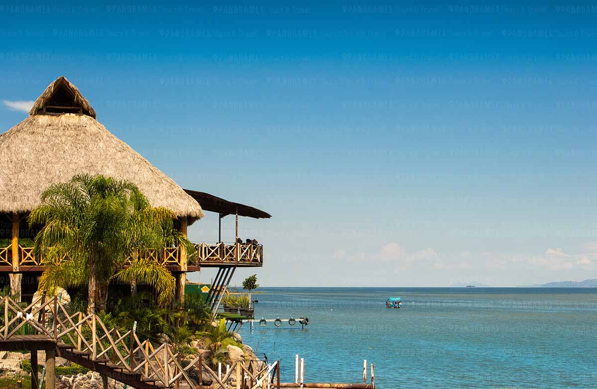 lago de chapala ajijic en tour por ambiente tequilero